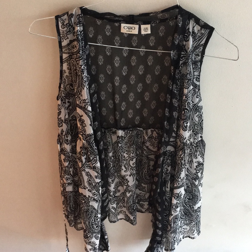 Cato’s Shaw/Cardigan